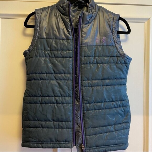Under Armour Navy/Grey Puffer Vest – Youth Medium (Fits Women’s XXS) - Picture 4 of 10